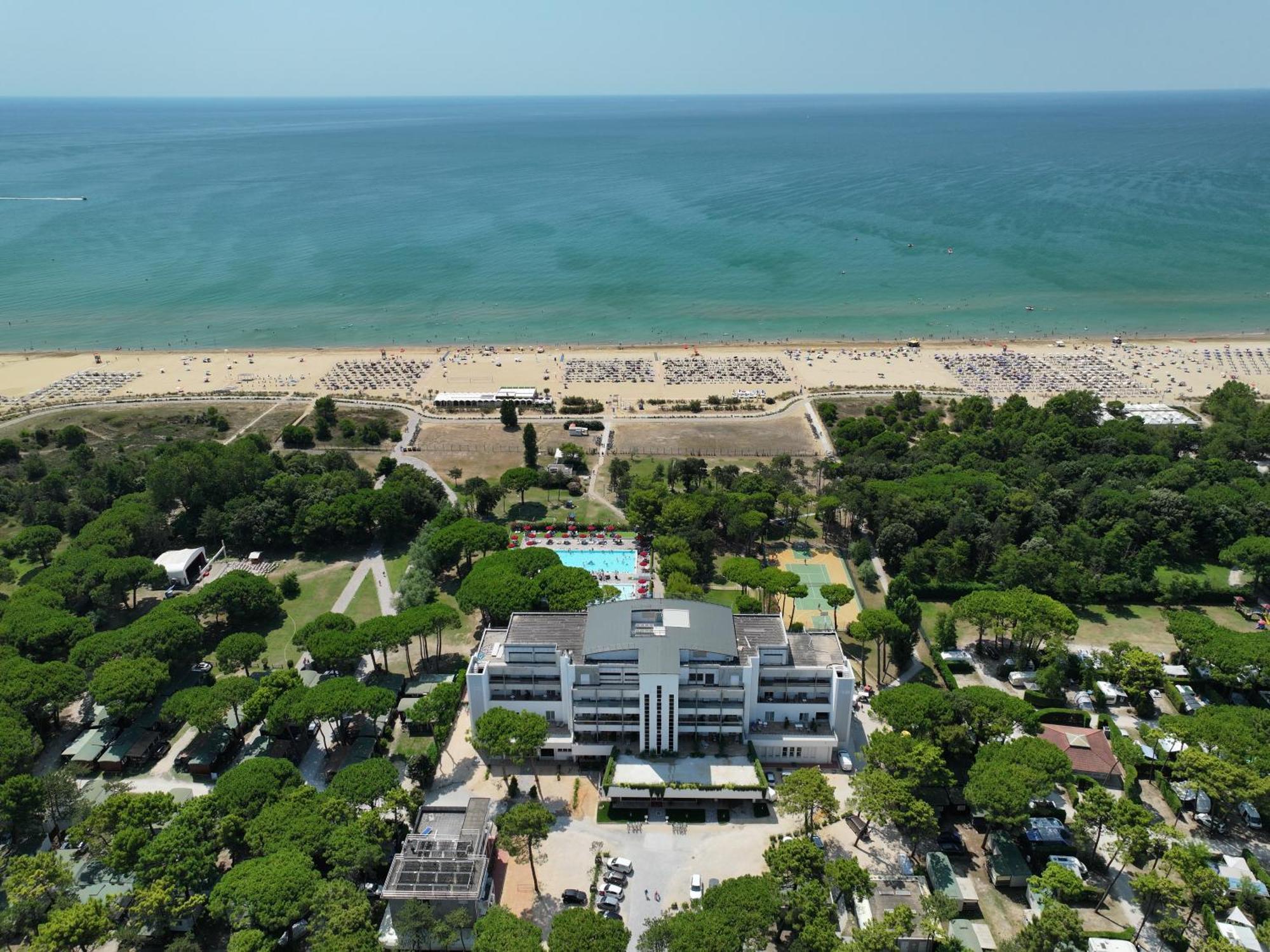 Il Tridente Hotel Bibione Exteriér fotografie