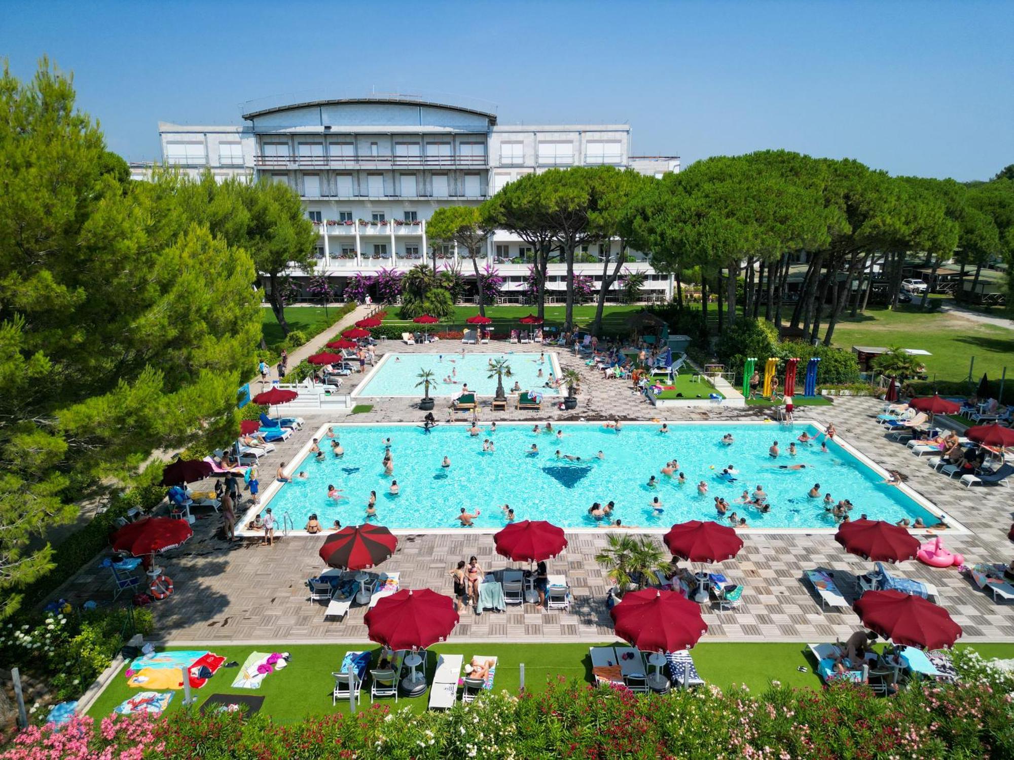 Il Tridente Hotel Bibione Exteriér fotografie