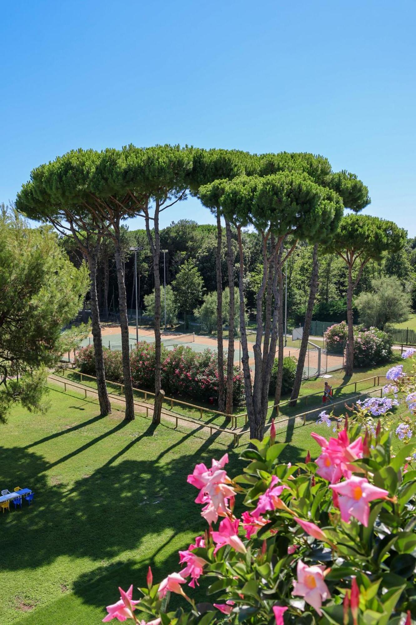 Il Tridente Hotel Bibione Exteriér fotografie