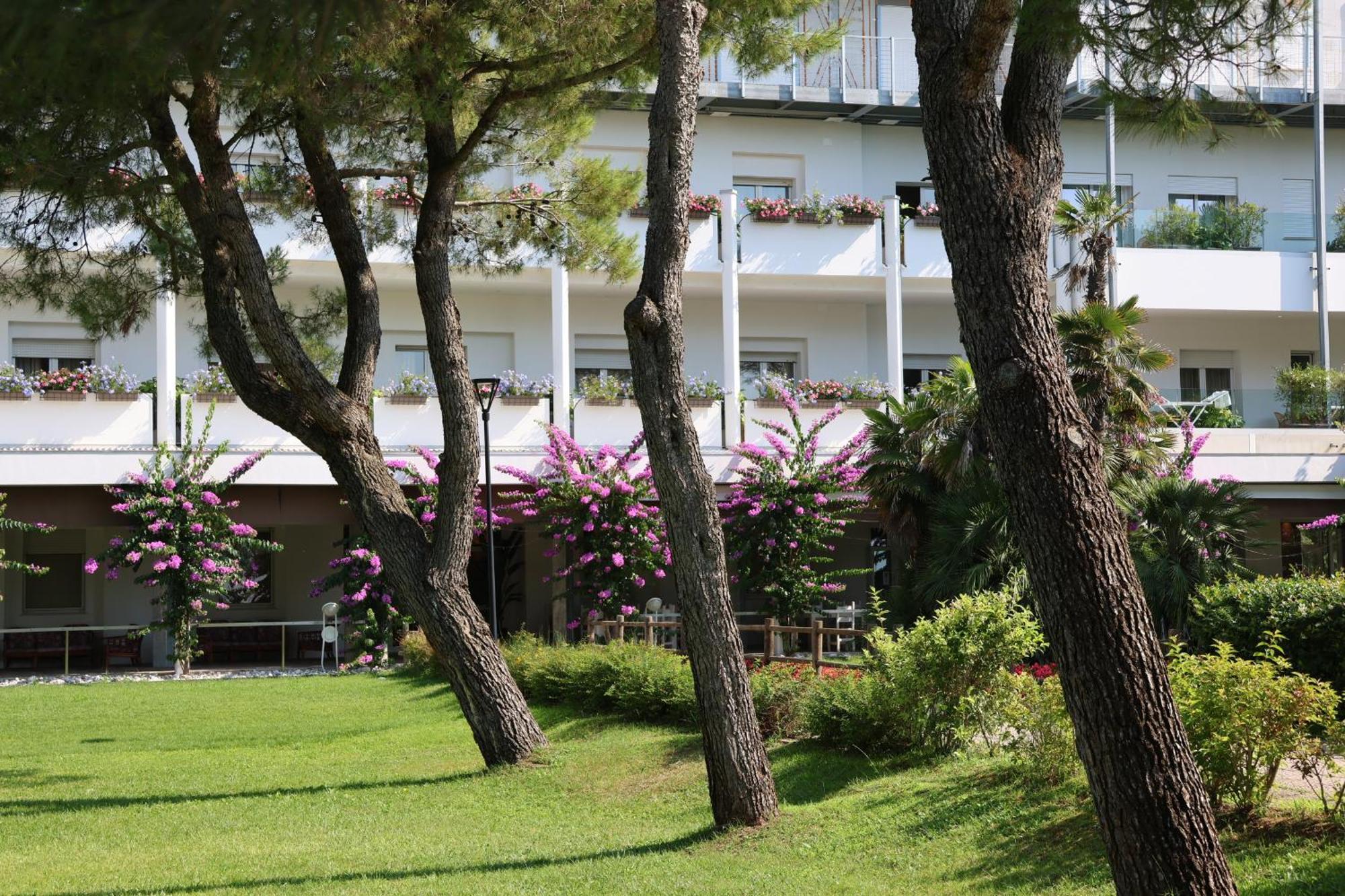 Il Tridente Hotel Bibione Exteriér fotografie