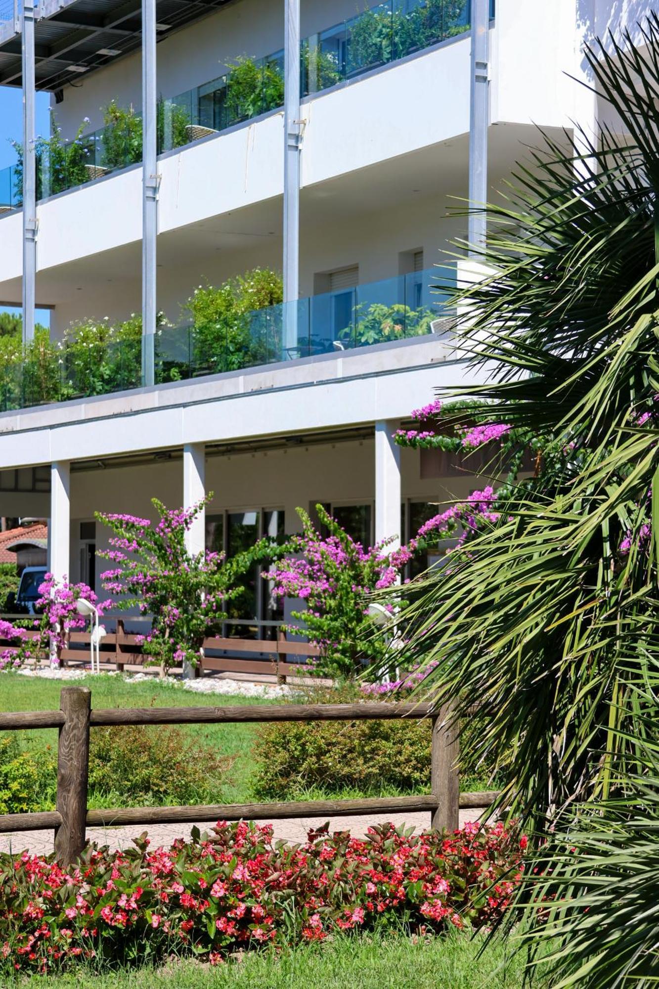 Il Tridente Hotel Bibione Exteriér fotografie